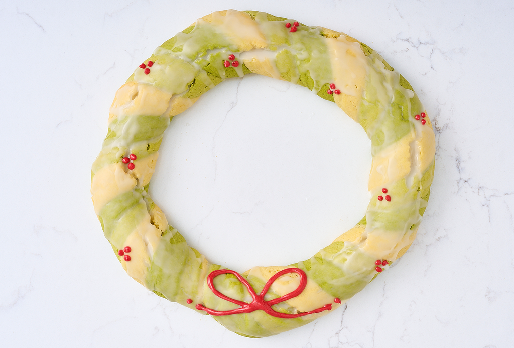 Cookie Wreath